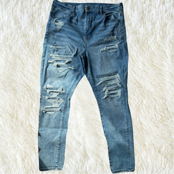 American Eagle Light Wash Denim Super High Rise Distressed Jegging Women’s 16 - Picture 1 of 11
